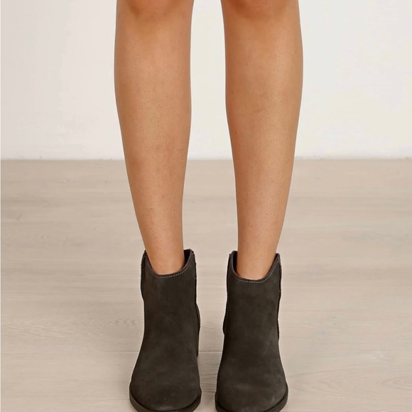 Dolce vita tucker ankle suede boot like new - Picture 6 of 8